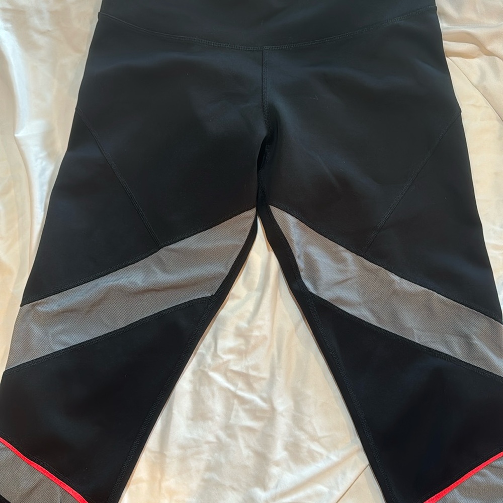 Adidas climate leggings/yoga pants